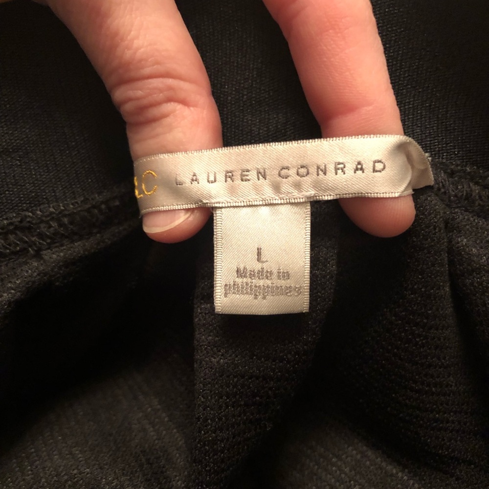 LC Lauren Conrad skirt - Picture 2 of 3